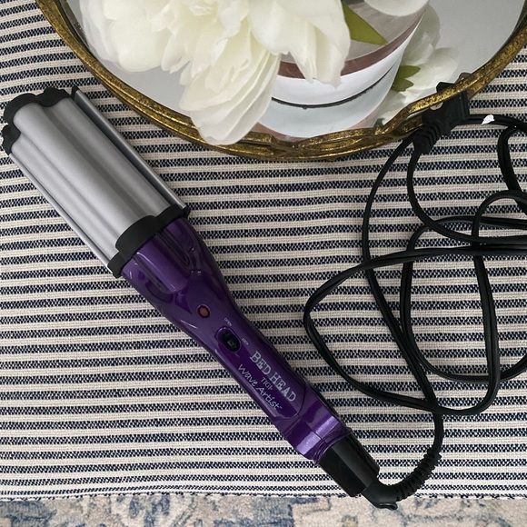 BedHead Other - Bed Head Wave Artist Curling Iron